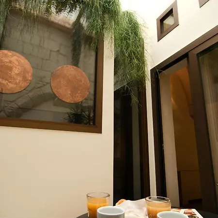 Bed & Breakfast Alvino And Breakfast 2*